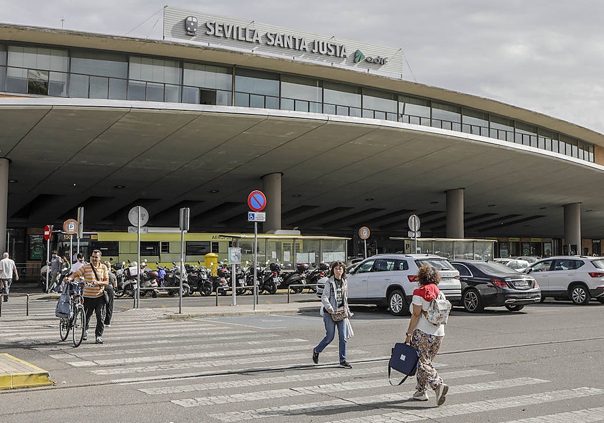La estación de Santa Justa es el punto de partida del trayecto que se acogerá a esta oferta