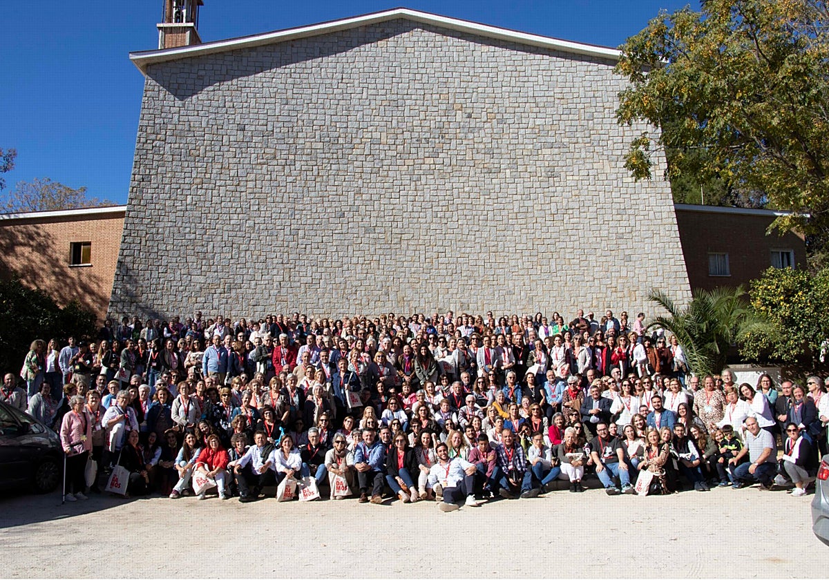 La caridad va a la escuela