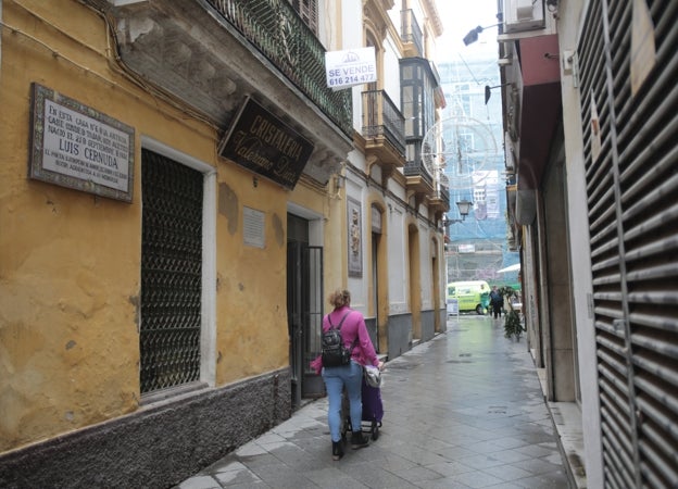 Casa Natal de Luis Cernuda en la calle Acetres