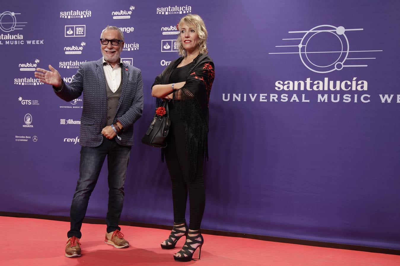 Muchos artistas acudieron a la Plaza de España para ver la gala 'El Flamenco es universal'