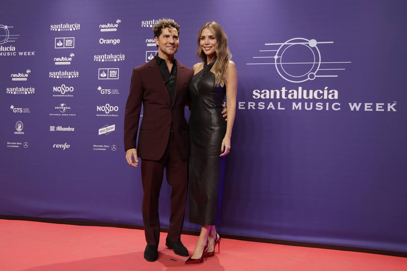 Muchos artistas acudieron a la Plaza de España para ver la gala 'El Flamenco es universal'