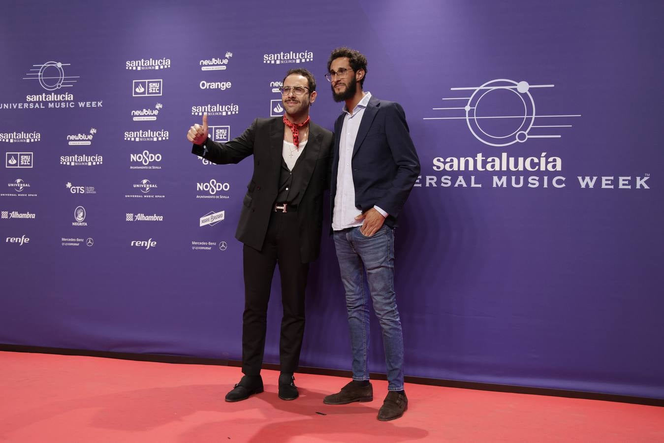 Muchos artistas acudieron a la Plaza de España para ver la gala 'El Flamenco es universal'