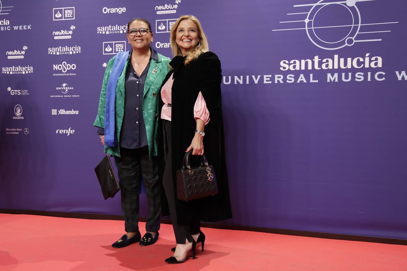 Muchos artistas acudieron a la Plaza de España para ver la gala 'El Flamenco es universal'