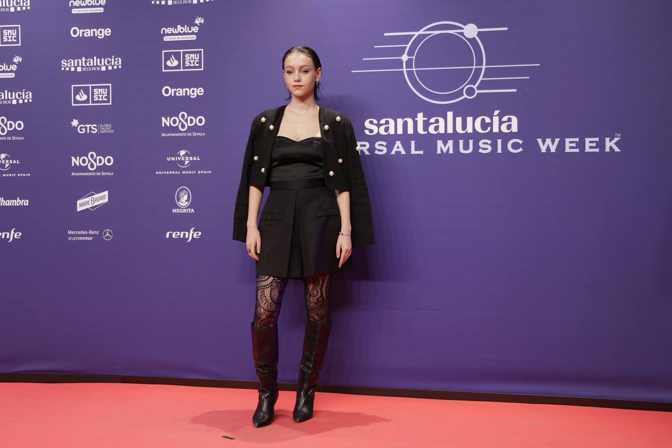 Muchos artistas acudieron a la Plaza de España para ver la gala 'El Flamenco es universal'