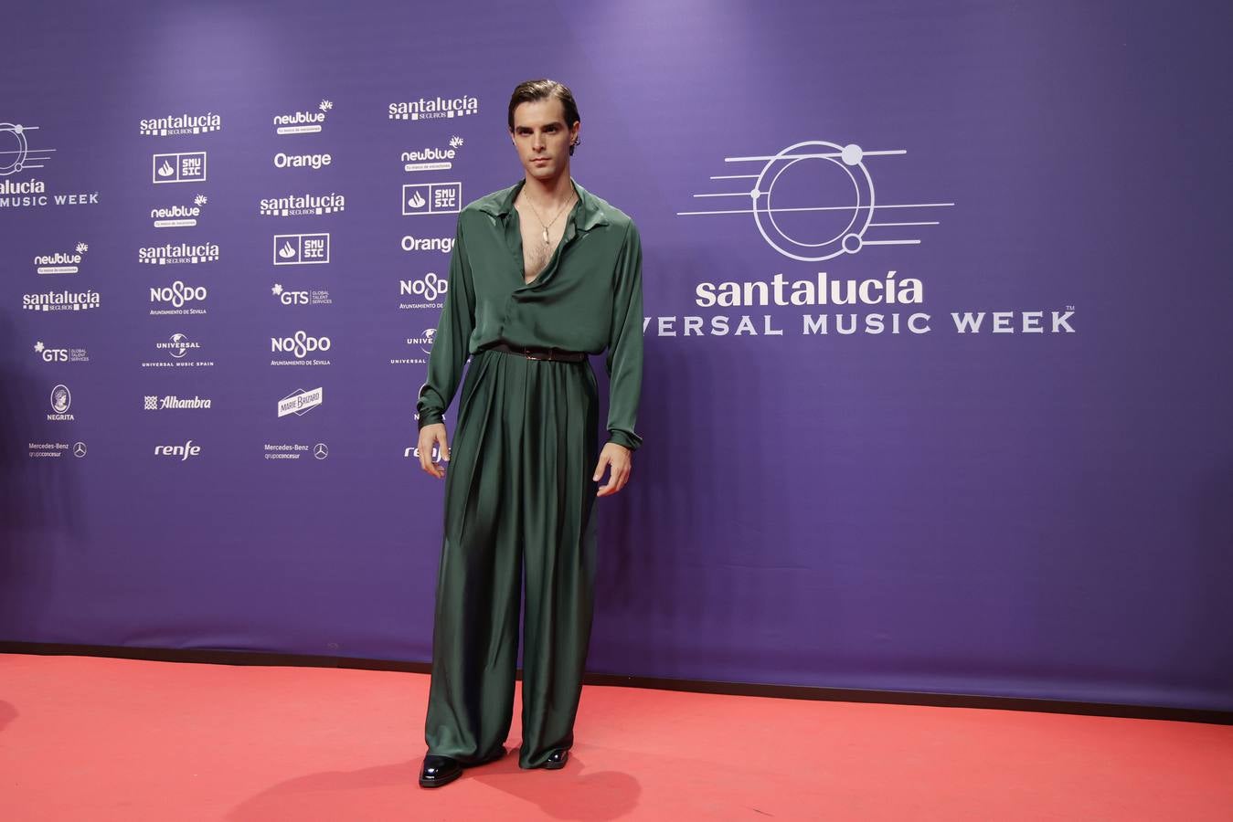 Muchos artistas acudieron a la Plaza de España para ver la gala 'El Flamenco es universal'