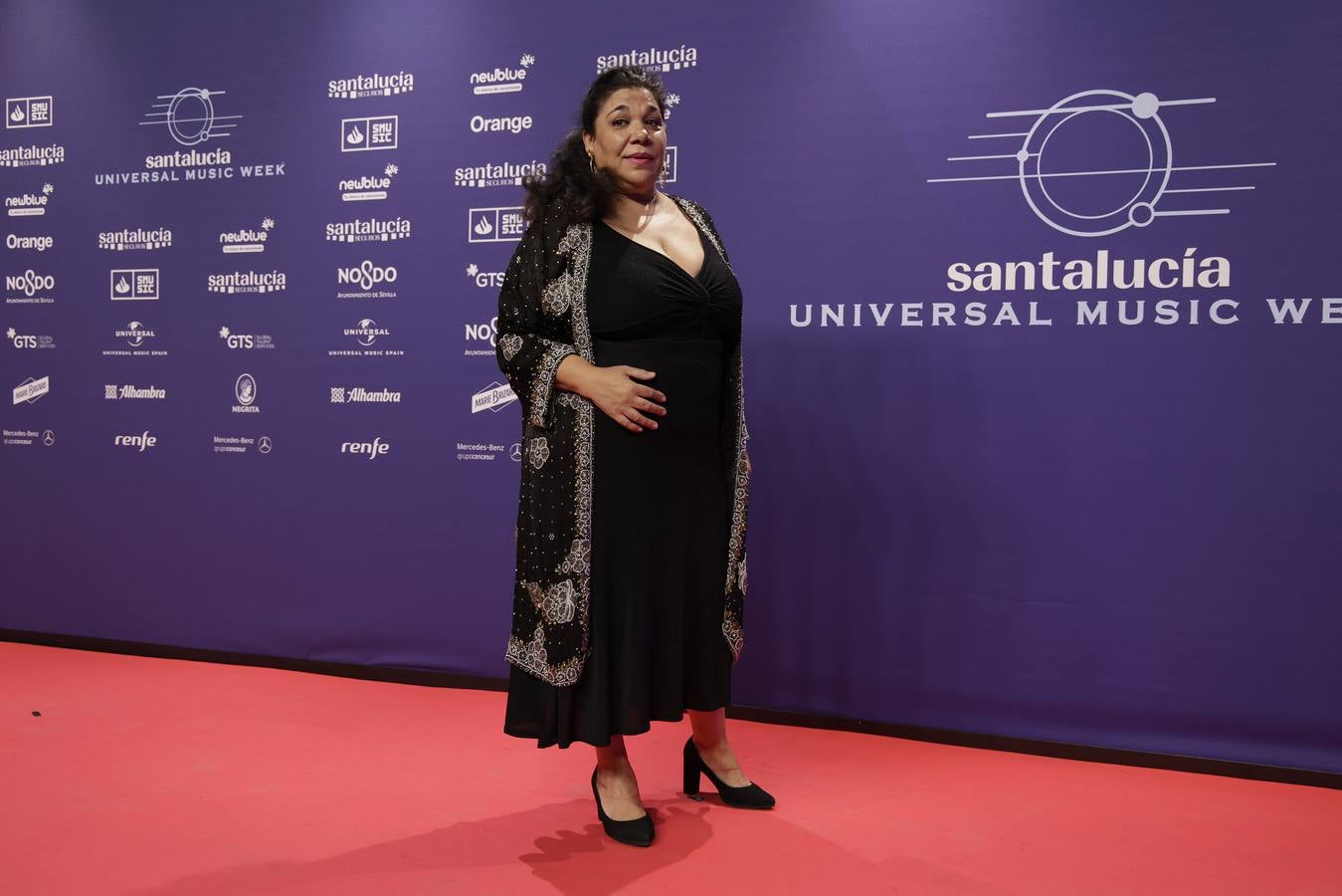 Muchos artistas acudieron a la Plaza de España para ver la gala 'El Flamenco es universal'