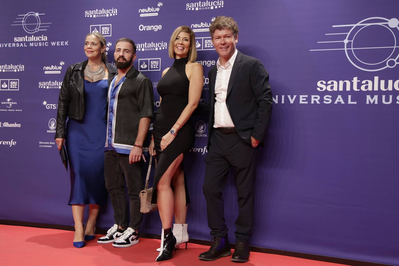 Muchos artistas acudieron a la Plaza de España para ver la gala 'El Flamenco es universal'