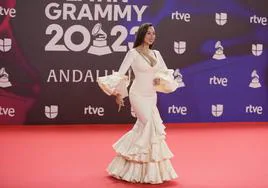 La alfombra de los Grammy Latinos en Sevilla fue roja... y flamenca