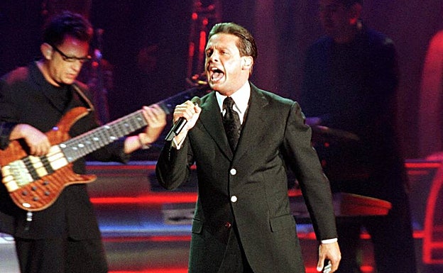 Luis Miguel en el escenario sevillano