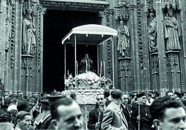 La procesión fernandina de 1948: desembarco militar, un descapotable y muchas palomas