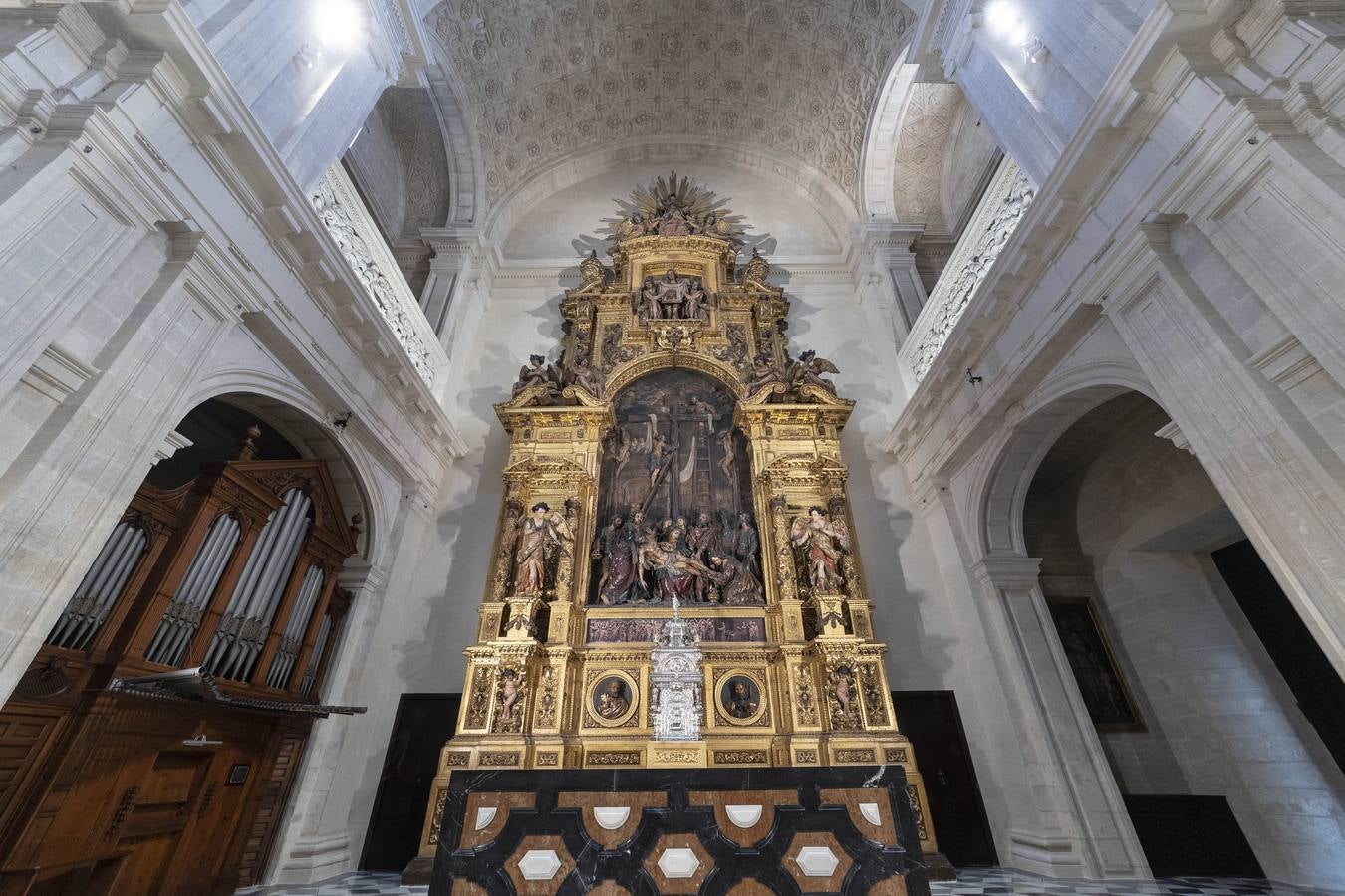 La parroquia del Sagrario luce majestuosa tras su compleja rehabilitación