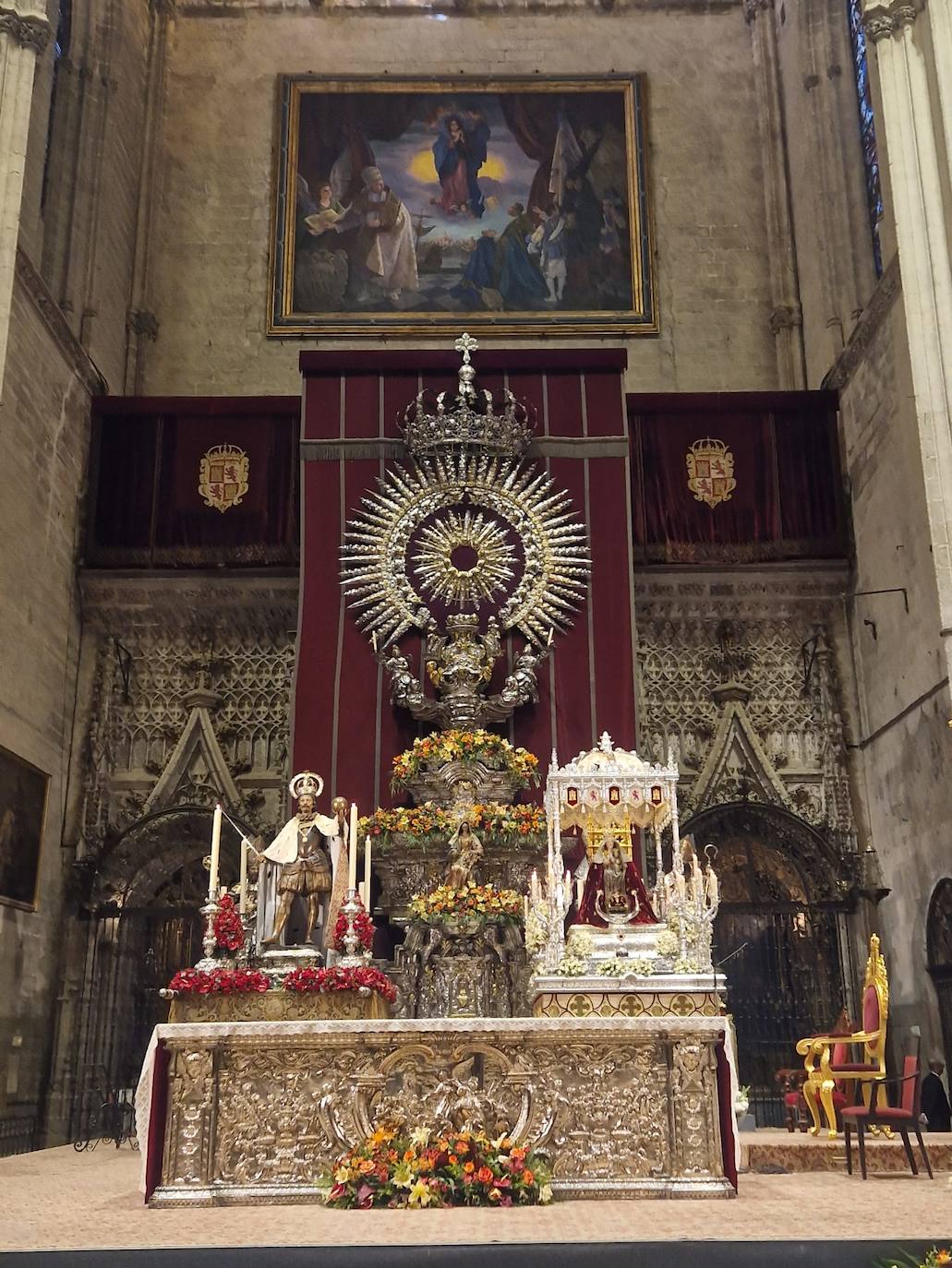 La procesión extraordinaria de la Virgen de Valme y San Fernando recorre Sevilla