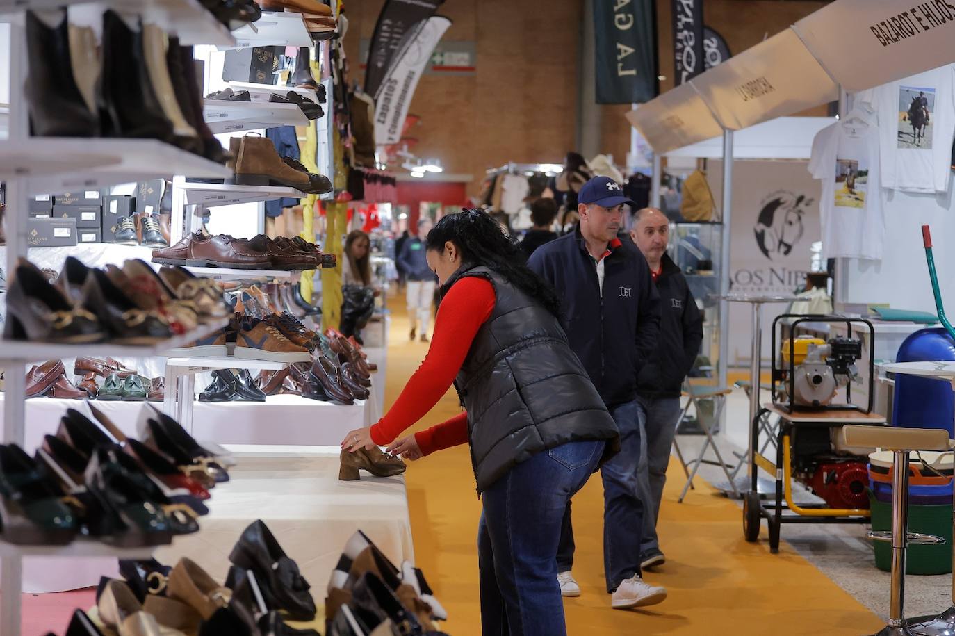 Preparativos para el SICAB en el Palacio de Congresos y Exposiciones de Sevilla