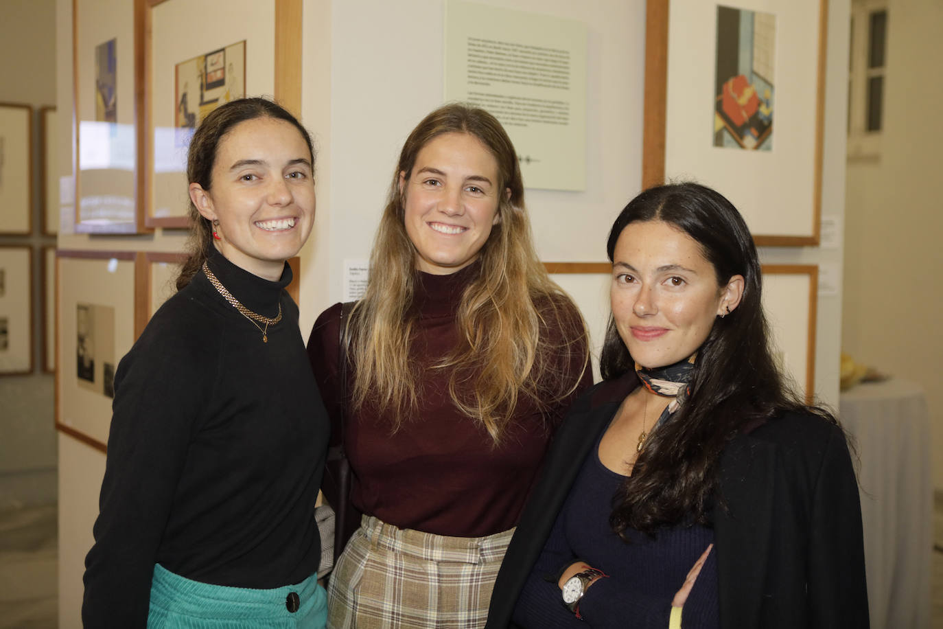 Blanca Moreno, Nuria Vizcaino y María Balbas