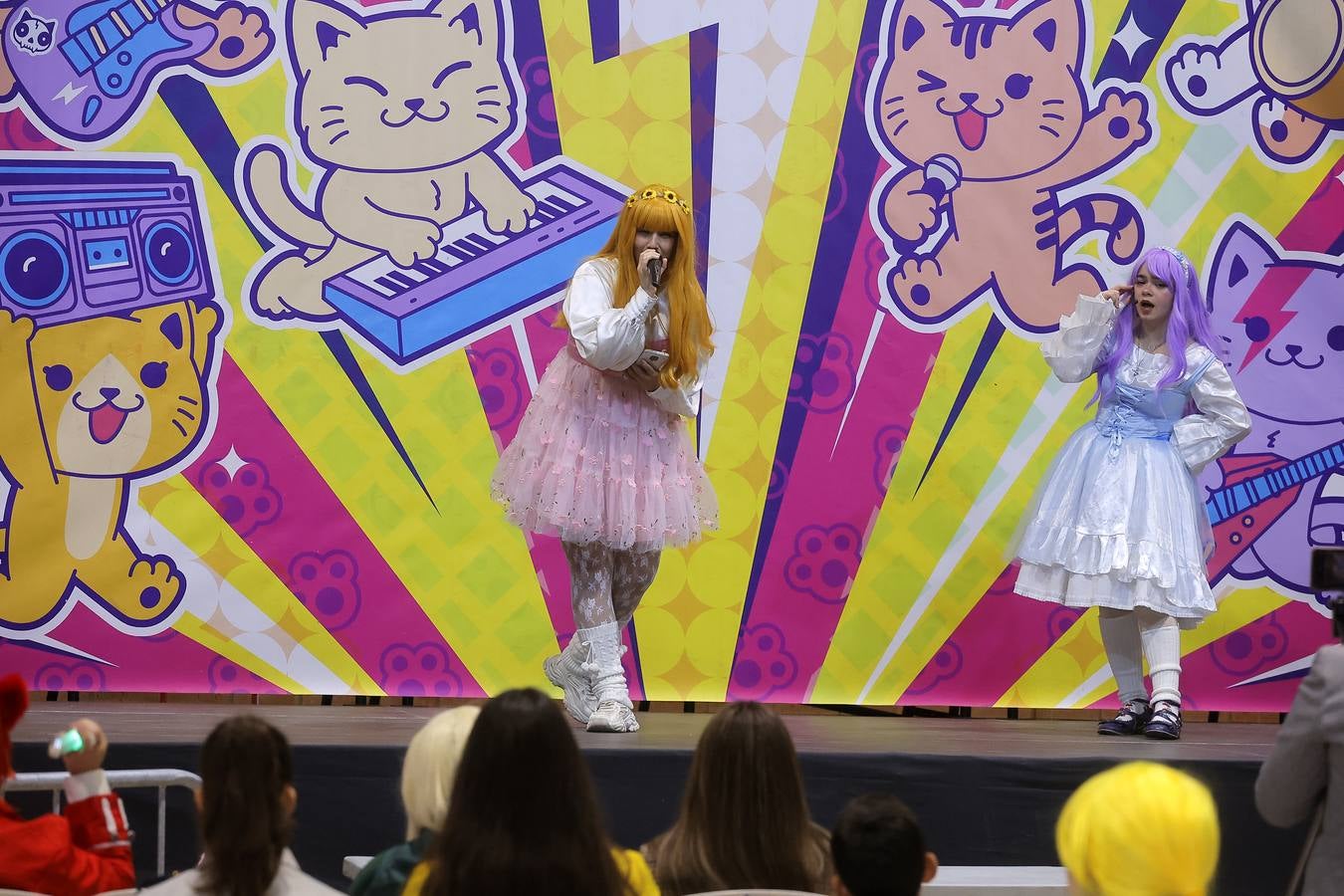 Asistentes a una nueva edición del Mangafest en Fibes