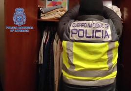 Detenido el líder financiero de un grupo al que se achaca un ciberataque al Ayuntamiento de Camas