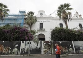 Chaves prometió hacer de las Atarazanas un centro de arte moderno en 1994