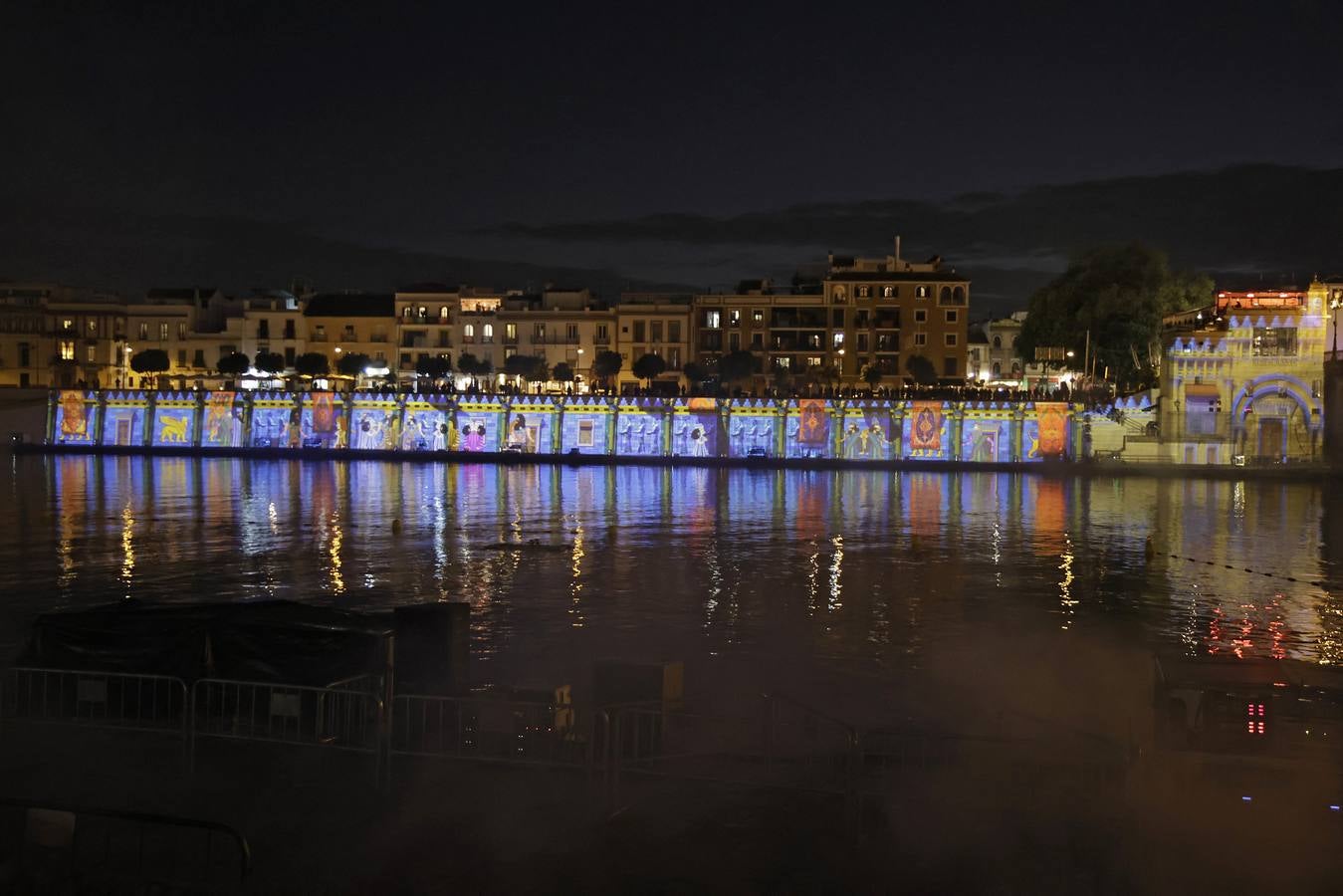 El estreno del espectáculo Navigalia, el 'mapping' navideño de Sevilla