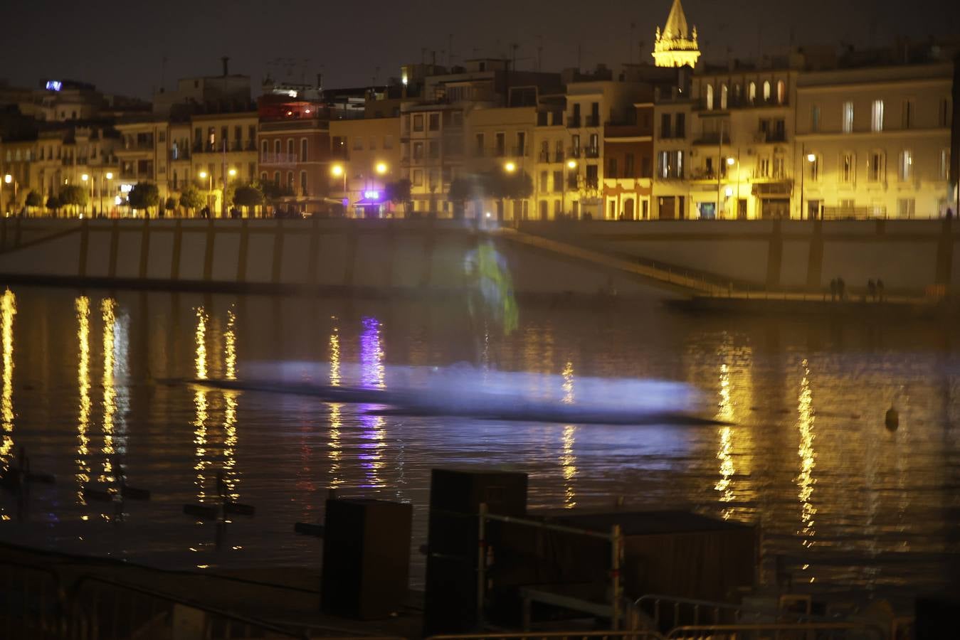 El estreno del espectáculo Navigalia, el 'mapping' navideño de Sevilla