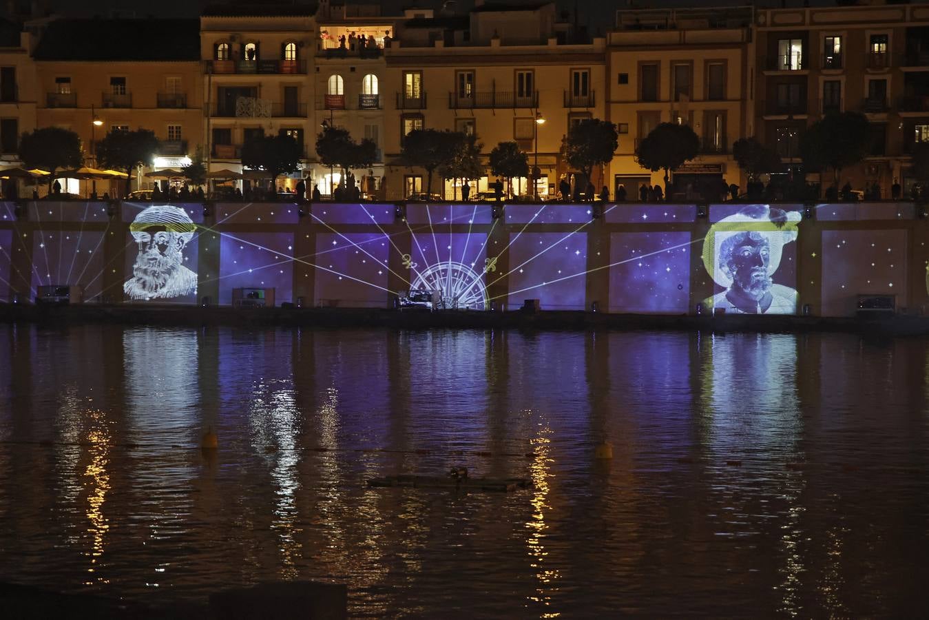 El estreno del espectáculo Navigalia, el 'mapping' navideño de Sevilla