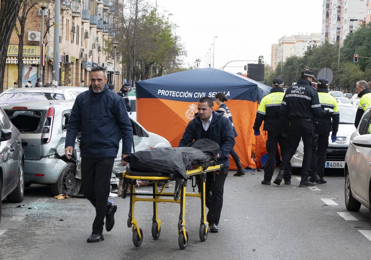 Una joven de 20 años murió en un accidente múltiple en la Ronda Urbana Norte