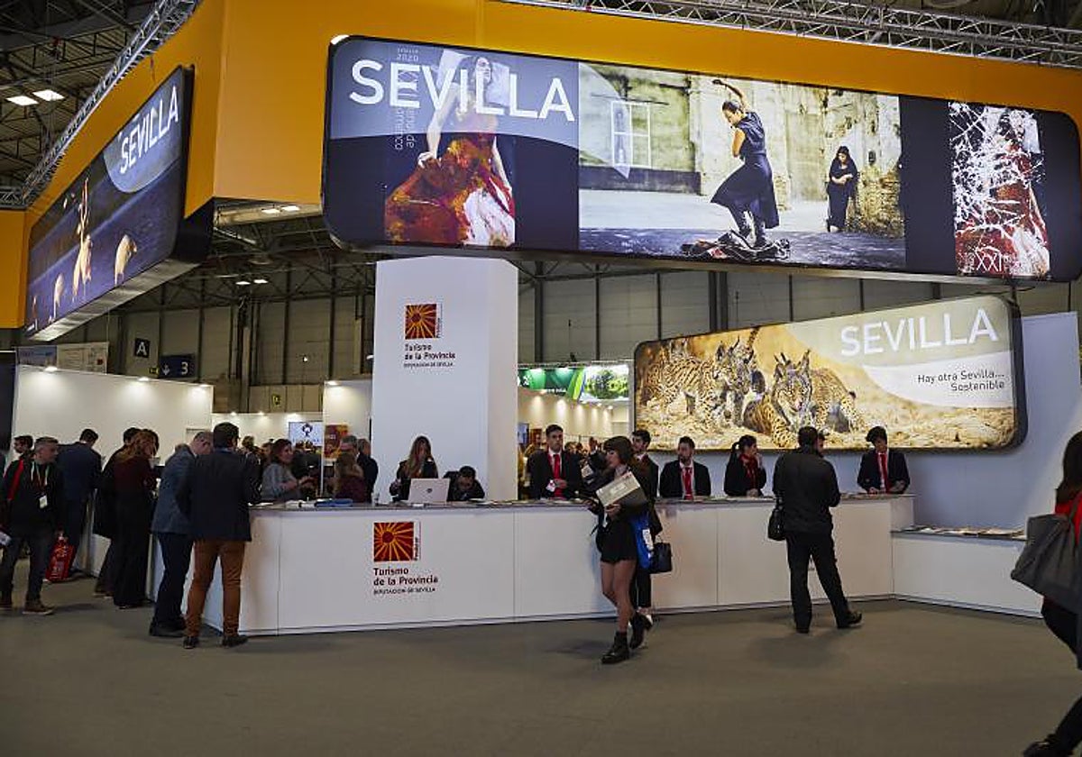 Expositor de Sevilla en Fitur en una edición pasada