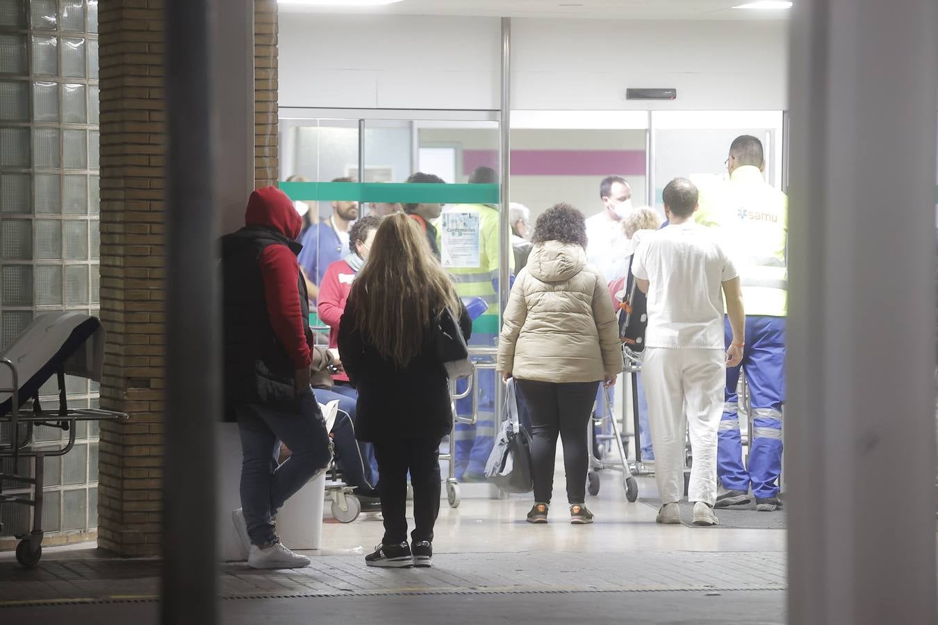 La media de espera para ser atendido en los hospitales sevillanos es de cinco horas