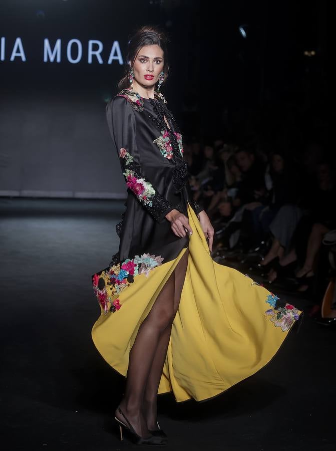 Quinto desfile de marcas emergentes con Nuria Moraza, Ángela Trigo y José Paco Couture