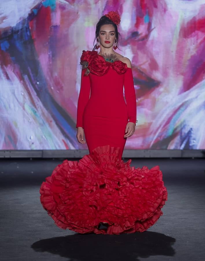 Quinto desfile de marcas emergentes con Nuria Moraza, Ángela Trigo y José Paco Couture