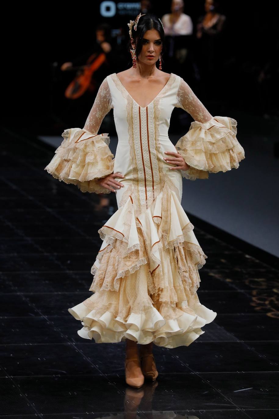 El desfile de Aurora Gaviño en SIMOF 2024