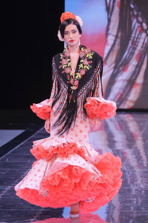 Desfile de Diseño Hermanas Serrano