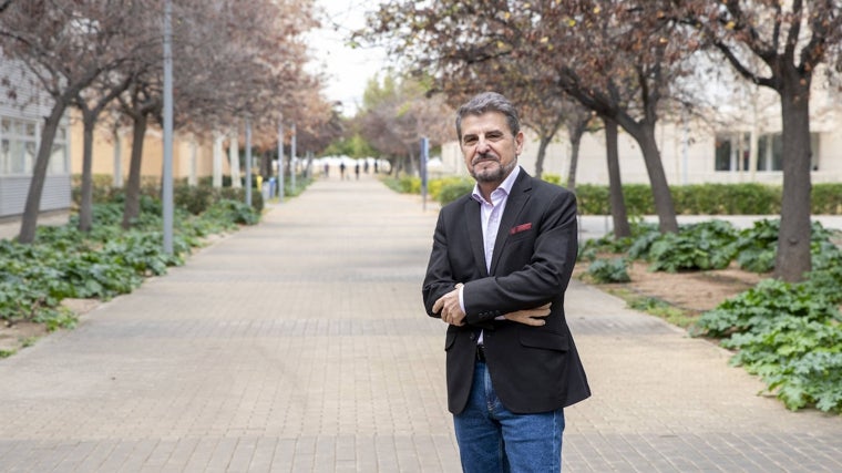 Zarzo es presidente de la Asociación Española de Desalación y Reutilización de Agua, así como director de innovación y proyectos estratégicos de Sacyr