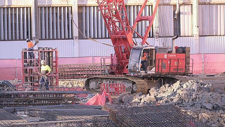 Así han comenzado las obras del nuevo complejo de Altadis