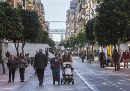 Los Remedios, Triana con corbata o el encanto de la burguesía