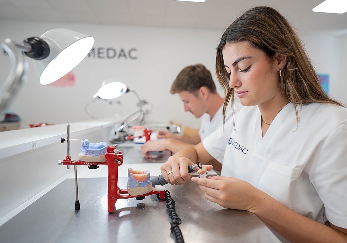 Prácticas de estudiantes