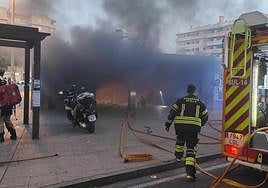 La estación del metro de Sevilla en San Bernardo reabre tras el incendio que obligó a desalojar la zona