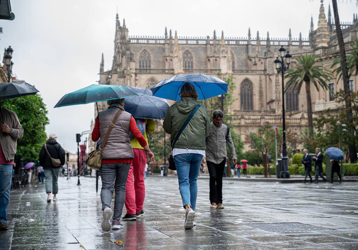 La lluvia será la protagonista del fin de semana en Sevilla