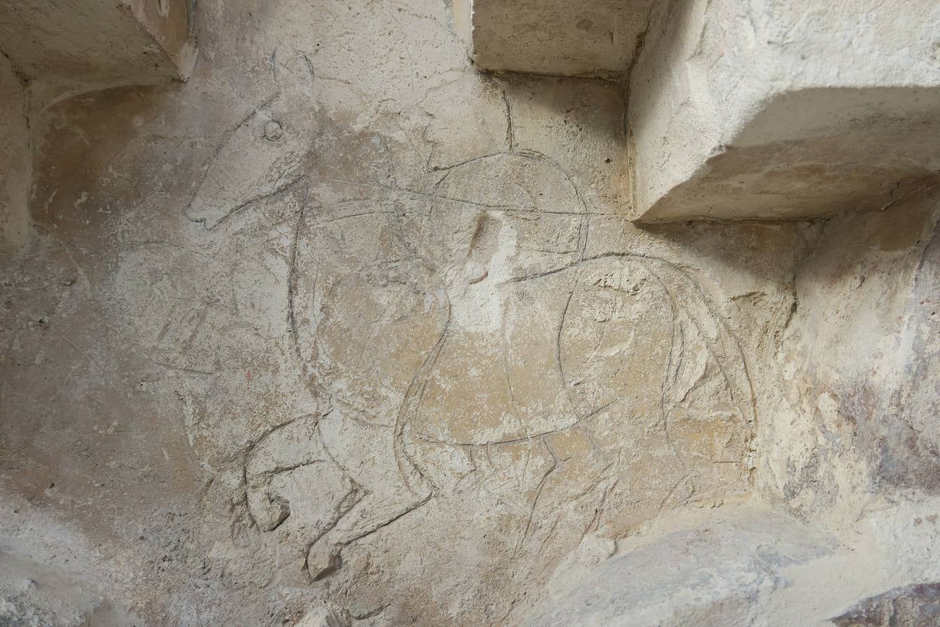 Dibujos hallados en la Giralda