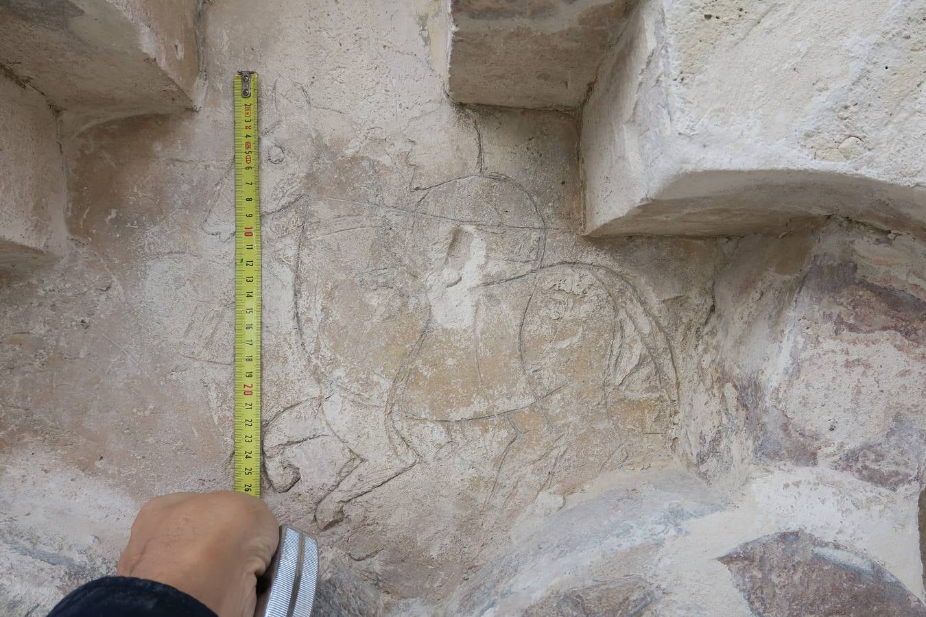 Dibujos hallados en la Giralda