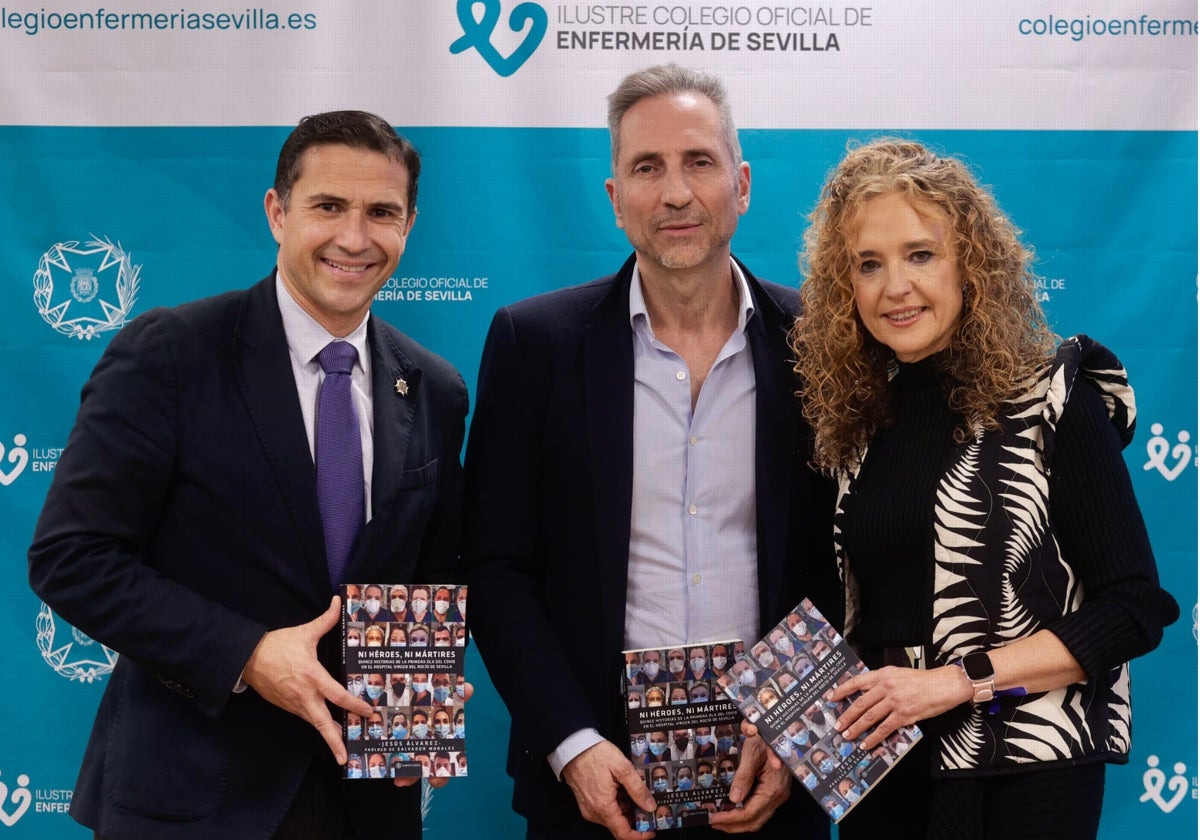 Víctor Bohórquez, Jesús Álvarez y Patricia Bazán en el Colegio de Enfermería de Sevilla