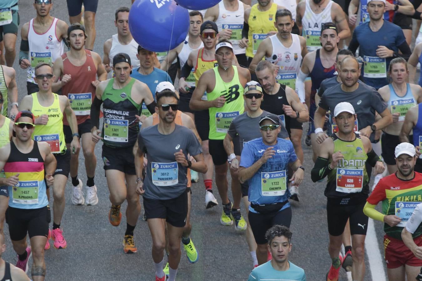 Corredores por el centro histórico de Sevilla