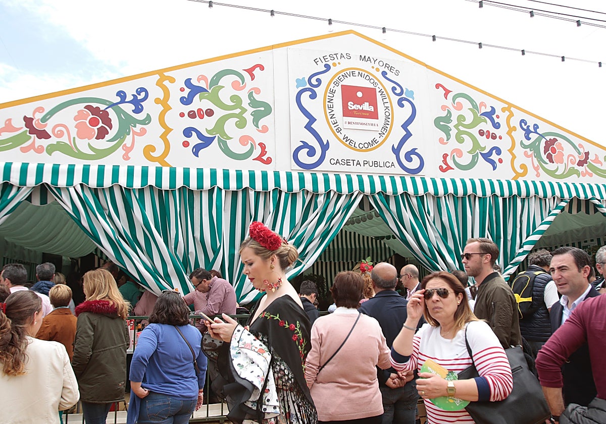 La caseta de Turismo de la Feria de Sevilla