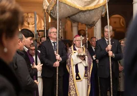 Imágenes del Vía Crucis de la Pía Unión en la Casa Pilatos de Sevilla