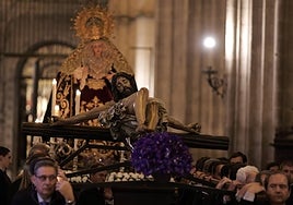 Un traslado frío y directo de Los Estudiantes de la Catedral al Rectorado