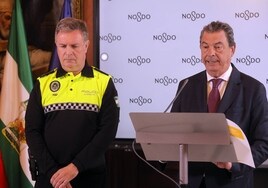 Sevilla contará con 55 policías locales y 36 bomberos más