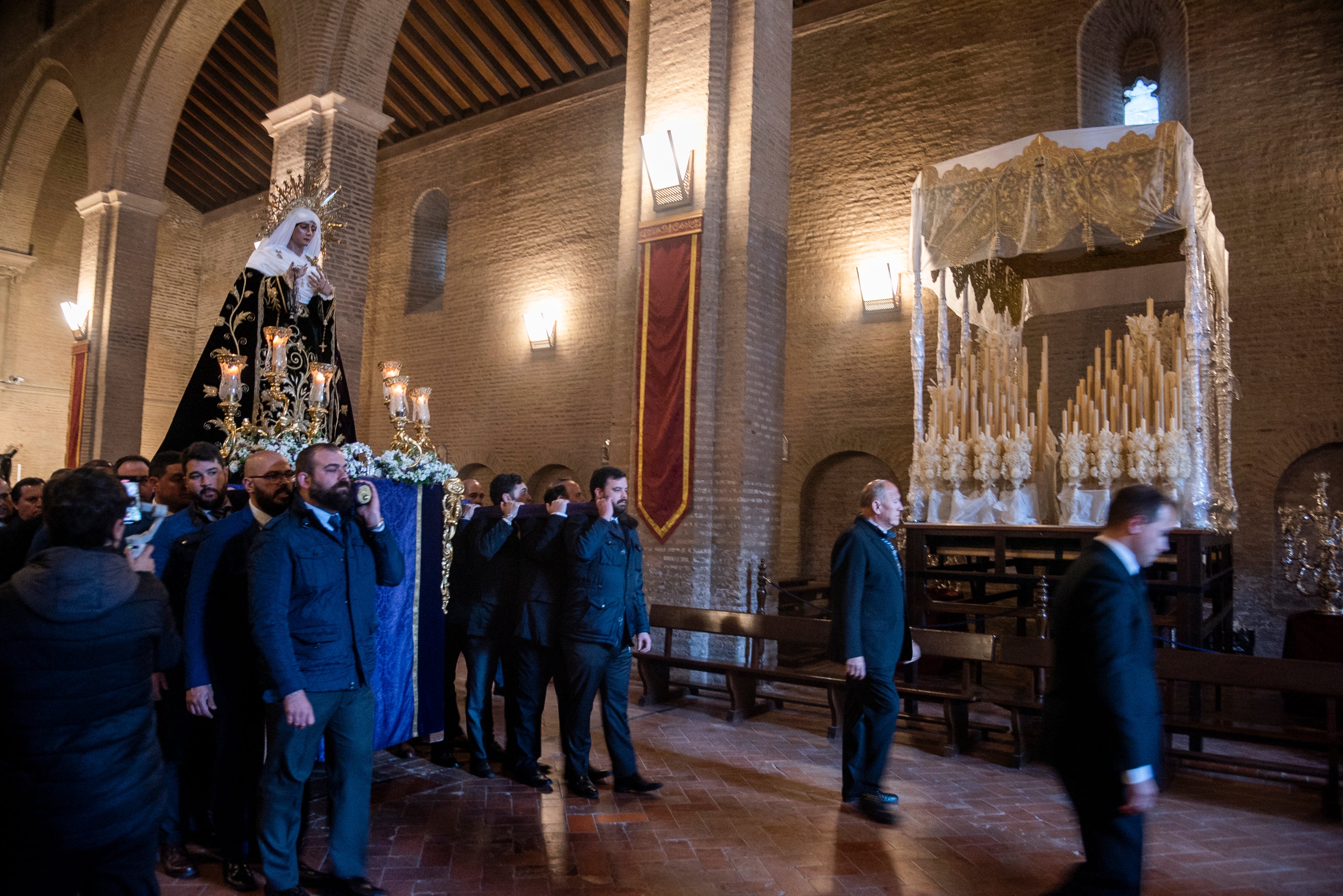 La Virgen del Amor de la Resurrección
