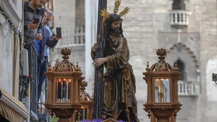 Hermandad del Cristo de la Corona