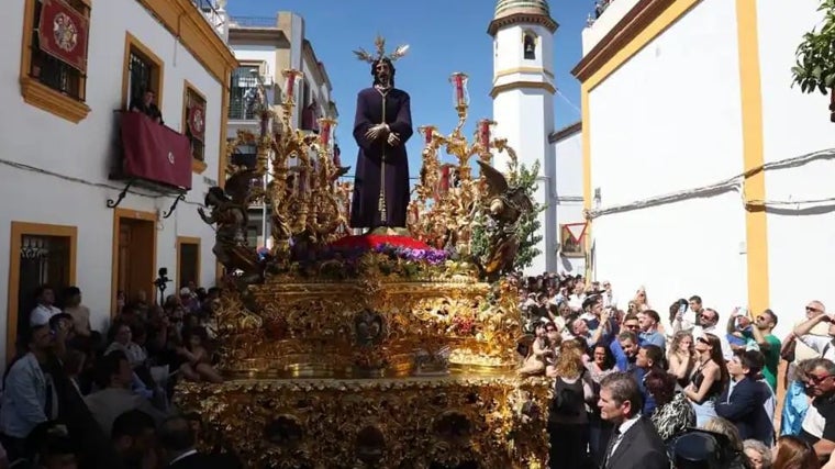 La hermandad de Santa Genoveva, ofrece numerosas posibilidades en su itinerario que son perfectas para disfrutarlas con niños