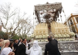 La Paz, una cofradía partida en dos en este Domingo de Ramos de Sevilla de 2024