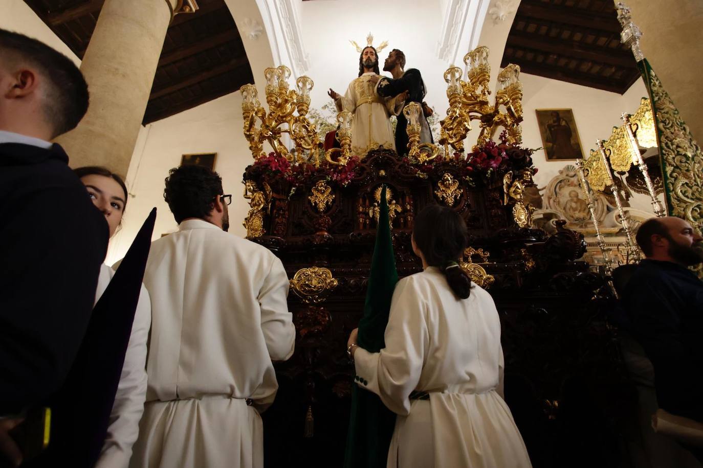 La Redención realiza su estación de penitencia a la Catedral de Sevilla este Lunes Santo 